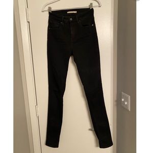 Levi’s 721 high rise skinny jeans - size 26